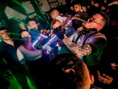 Artistas y espectaculos