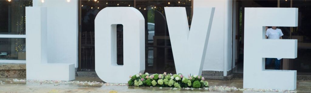 LETRAS GIGANTES PARA BODAS MEDELLÍN