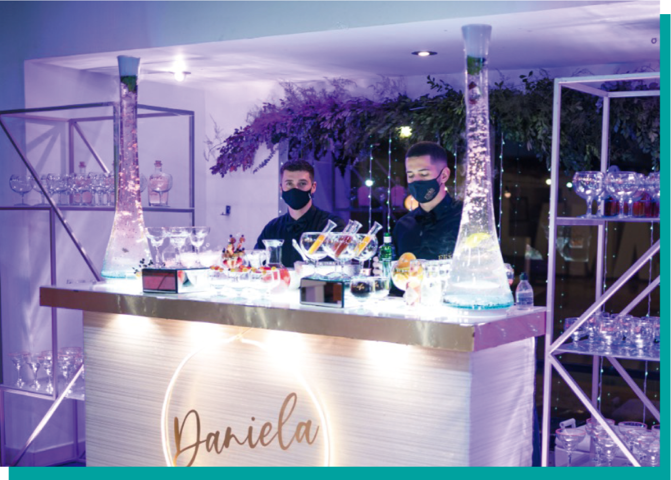 BEBIDAS, COCTELERÍA, VINOS Y LICORES