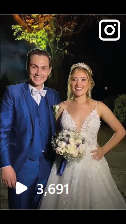 Laura & Andrés, Amamos recibir todos sus mensajes de alegría y felicidad