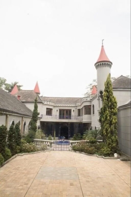 Centro de convenciones El Castillo