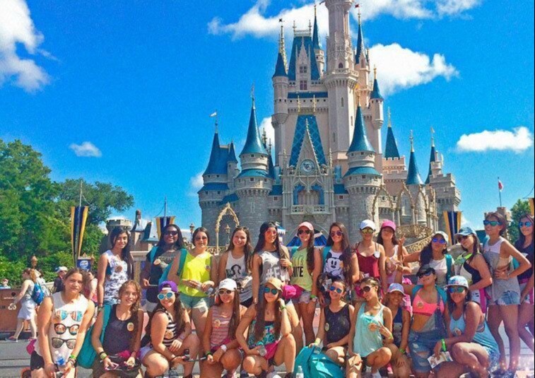 VIAJES PARA QUINCEAÑERAS MEDELLÍN